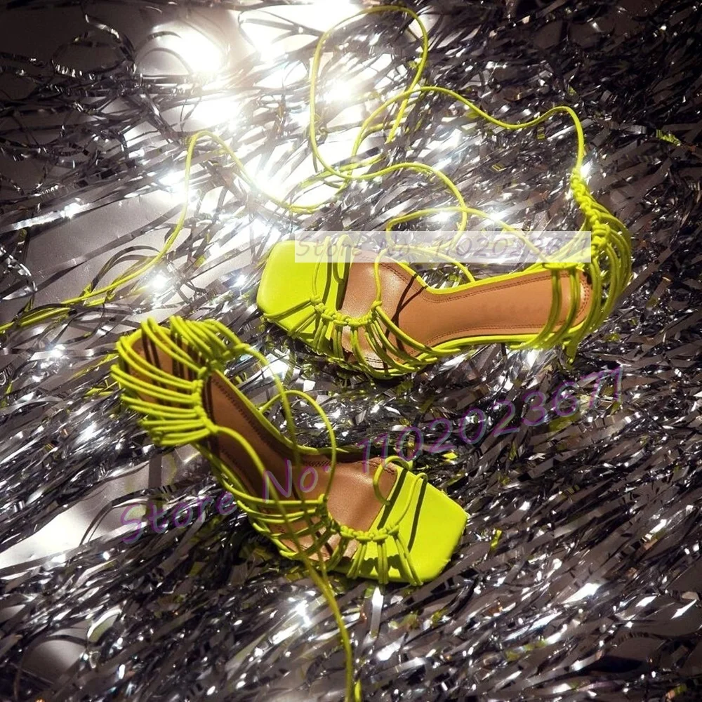 Chic Corded Lace-up Caged Sand - Crossfit Ladies avaliação e preço