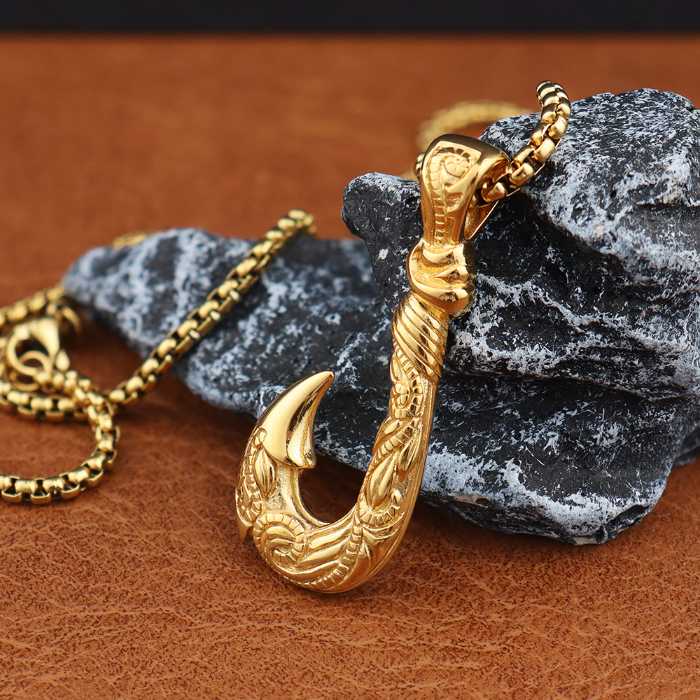Maui Magic Fish Hook Necklace  - Battle Rope Anchor avaliação e preço